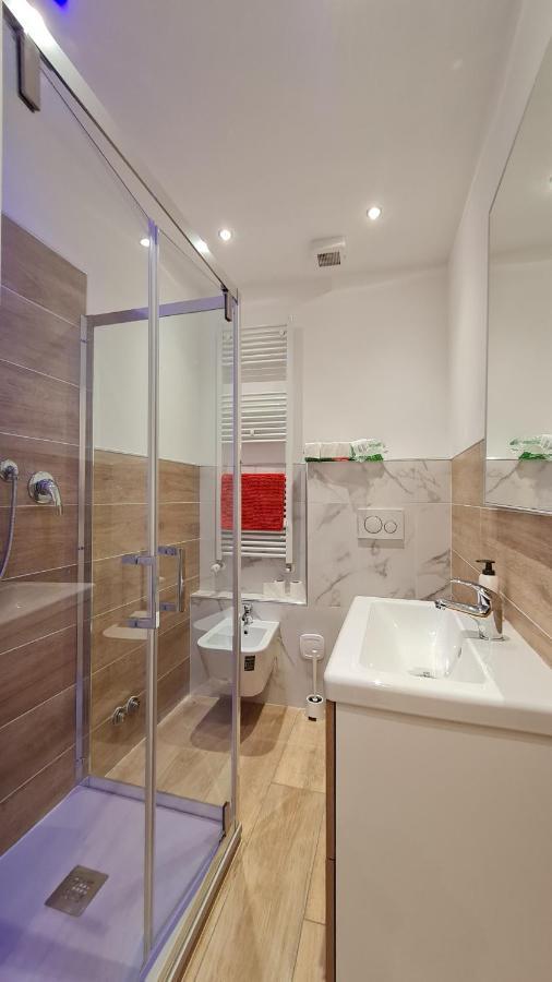 ボローニャGiudei House Smart 2アパートメント エクステリア 写真