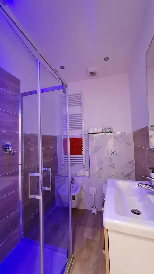 ボローニャGiudei House Smart 2アパートメント エクステリア 写真